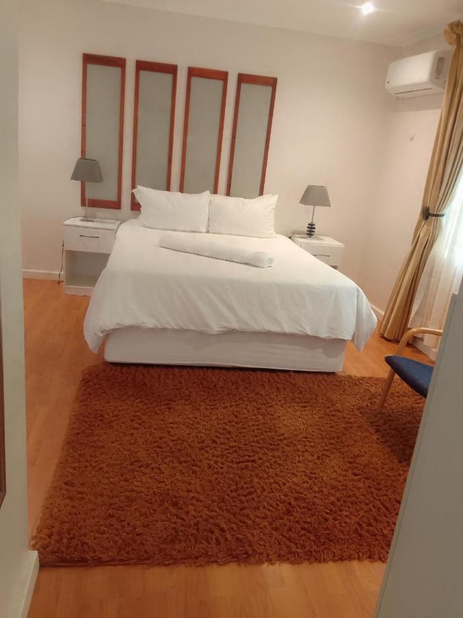 Botleng Guest House Boqate Exteriör bild