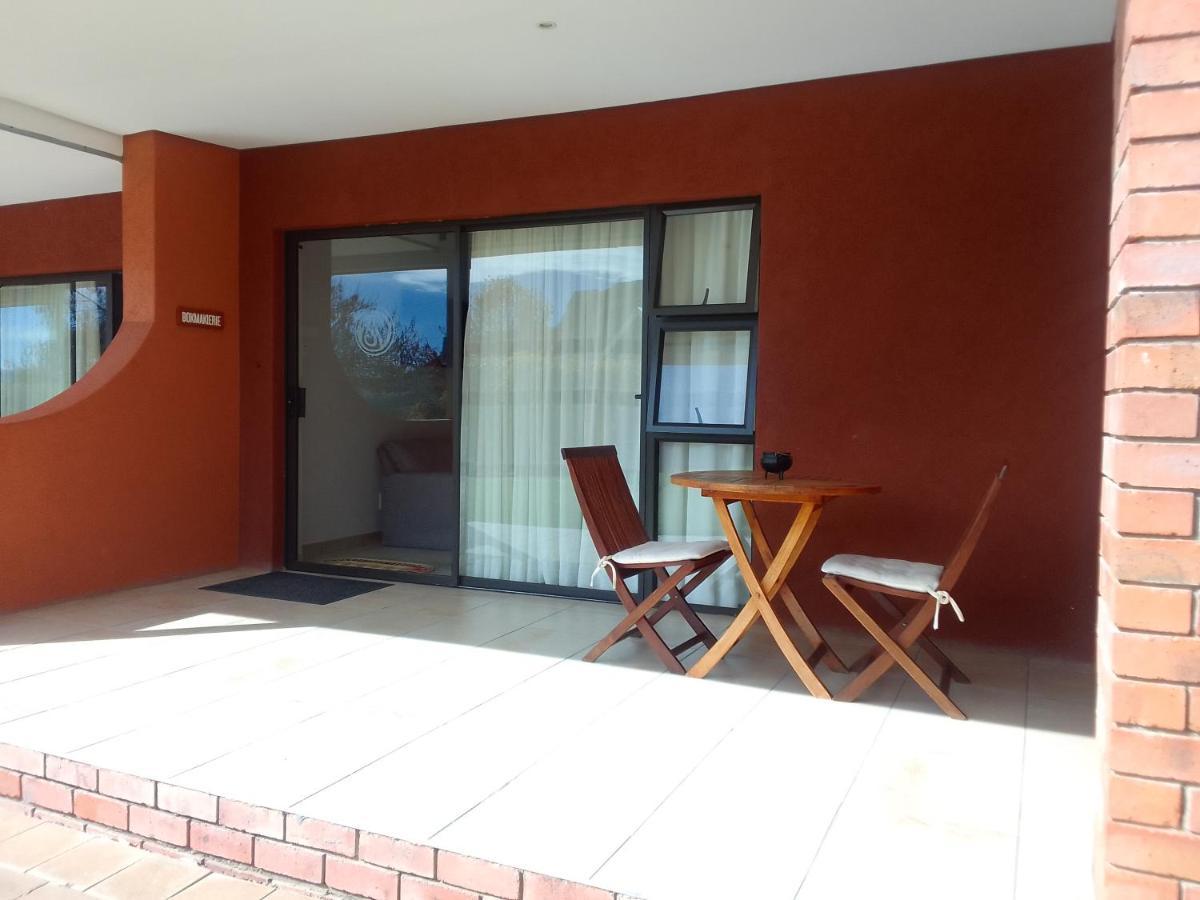 Botleng Guest House Boqate Exteriör bild